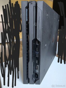 PS4 Pro 1Tb s mechanikou - 5
