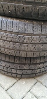 10ks pneu zimní 215/70 R15c - 5