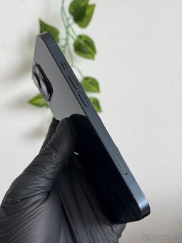 iPhone 13 128GB - 100% baterie - 5
