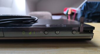 Pěkný DVD Přehrávač SAMSUNG DVD-D530 + Dálkové ovládání. - 5