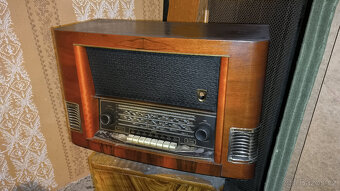 Retro rádia - různé druhy a značky - dřevěná i plastová / ba - 5