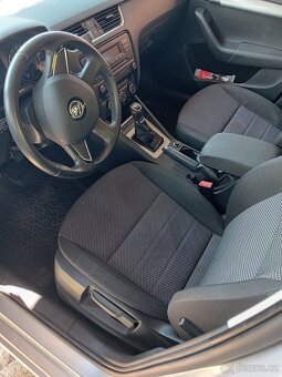 Škoda Octavia 2013 ČR původ servis, garážovano - 5