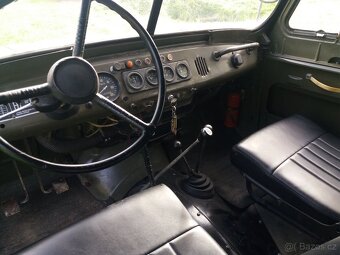 UAZ 469 - 5
