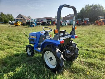 JAPONSKÝ MALOTRAKTOR ISEKI TM16F 4X4 - 5