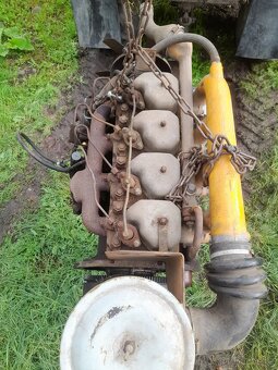 Prodám motor Zetor 6901 - 5