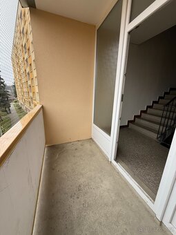 Pronájem 1+1 v Jundrově 32m2, hezký zařízený byt, vyhledávan - 5