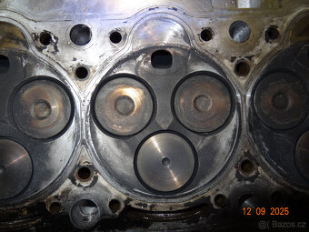 Hlava motoru 2.1 TD AMC908534 0 - 5