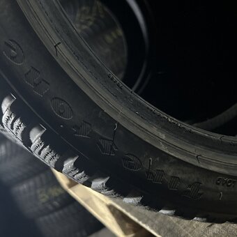 Zimní pneu 225/40 R18 92V Firestone 6mm - 5