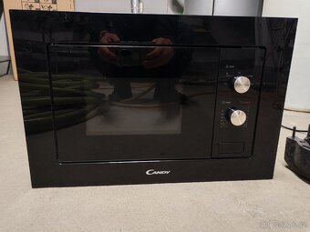 Vestavná mikrovlnka - 5