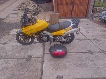 Suzuki DL1000 V-Strom - 5