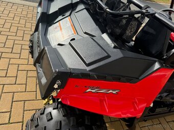 Čtyřkolka Polaris RZR 170 - 5