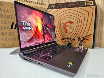 17" 240HZ MSI VECTOR i9-13980HX,32GB RAM,RTX 4080 12GB 175W - 5