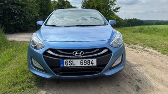 Hyundai i30 1.6crdi hatchback - 5