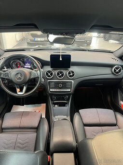 Mercedes-Benz GLA 200 - 5