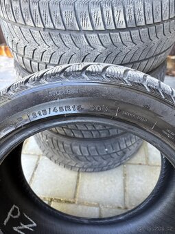 4x zimní a 4x letní pneu 215/45 r16 - 5