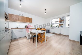 Prodej bytu 3+kk 62 m2, Antonína Petrofa, 50009 Hradec Králo - 5