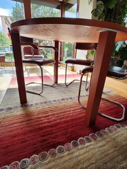 Prodám kulatý jídelní stůl – průměr 120 cm - 5