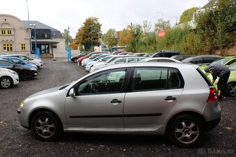 Volkswagen Golf 5. - 5