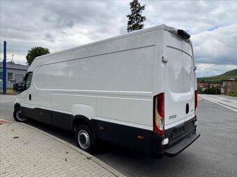 Iveco Daily 3,0 35S18HV 16cm3 (2023) - 5