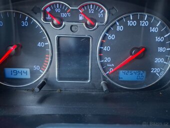 Volkswagen Multivan T4 2.5 TDi 111kW - 5
