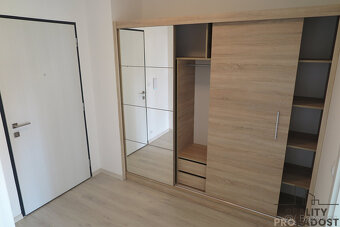 Pronájem bytu 2+kk s balkónem, ul. Lehovecká, Praha - Hloubě - 5