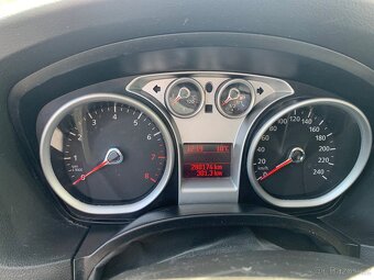Ford focus 2.0i + lpg - 5