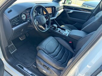 VW Touareg III R-line 3,0TDI 210kW Tiptronic 4M MATRIX - 5