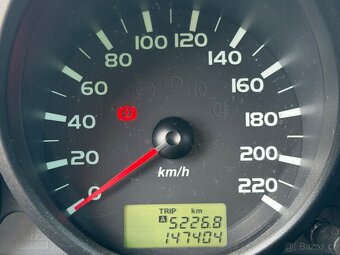 Mitsubitshi Colt 1,3 70 kW - klima - 5
