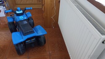 Dětská šlapací čtyřkolka - 5