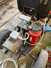 Kráčející minibagr, minirypadlo - 5