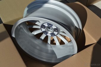 Škoda Octavia III RS–NOVÉ 18 Alu disky 7Jx18 ET51,silver - 5