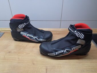 Prodám boty na běžky SKOL SPINE a lyžařskou bundu CRAFTAFT - 5