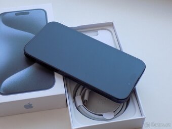 APPLE iPhone 15 Pro 256GB Modrý titan - ZÁRUKA 12 MĚSÍCŮ - 5