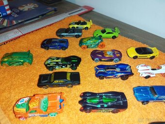 Hot wheels autíčka 36 ks - 5