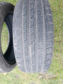 Pneu zimní 215/45 R17 - 5