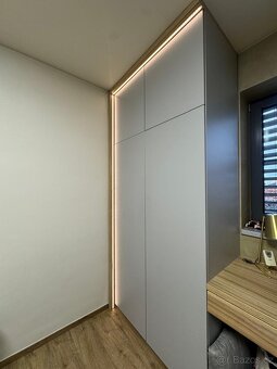 Šatní skříň - 5