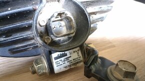Pracovní světlo na traktor - použité, funkční - 5