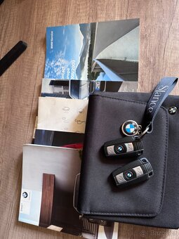 BMW e90 325i lci - 5