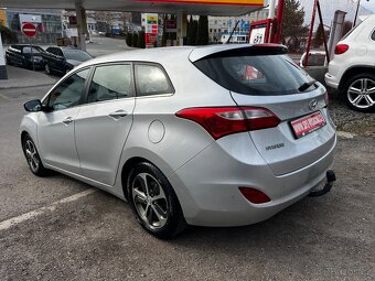 Hyundai i30 1.6CRDi • 81kw • 5/2015 • 1.Majitel • CEBIA - 5