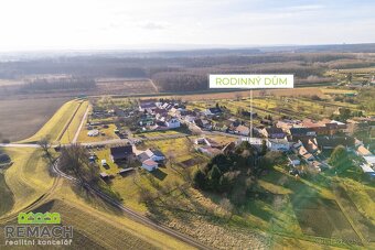 Prodej, rodinný dům 6+1, 718 m2, Moravský Písek, ev.č. 03065 - 5
