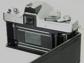 Praktica L2 - tělo - 5