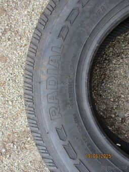 Pneu 145 R10 - 5