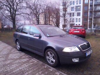Škoda octavia combi II, benzín 1.6.FSI, rok 2006 - 5