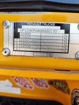 tahač Premium Lander DXI L R 450.26 T - 5
