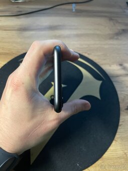 iPhone 11 — 64 GB + 6 měsíců záruka - 5