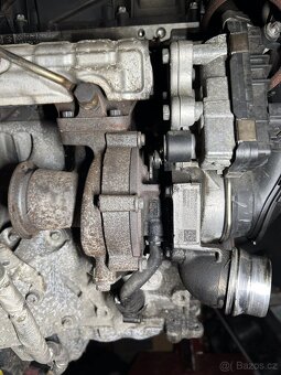 BMW E91 320D díly z motoru N47D20C - - 5