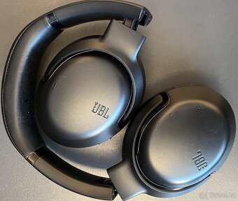 JBL Tour One M2 - kompletní přísluš. jako nové, záruka - 5