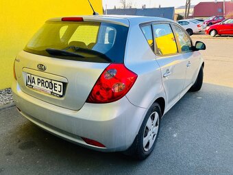 KIA CEED 1.4 i 80 kW BENZÍN MLHOVKY KLIMATIZACE. - 5