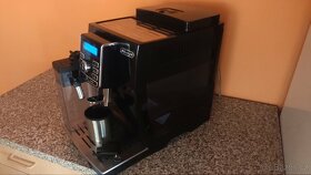 Plnoautomatický kávovar DeLonghi a Melitta - 5
