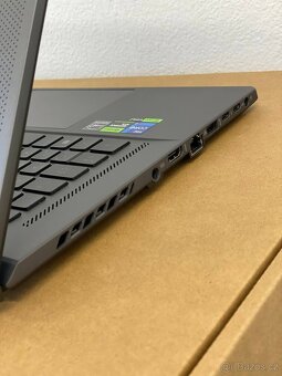 Notebook ASUS ROG Zephyrus G16 - WQXGA 165Hz/i7/16GB/512GB - 5